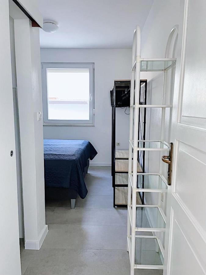 Apartmani Marin Medulin Zewnętrze zdjęcie