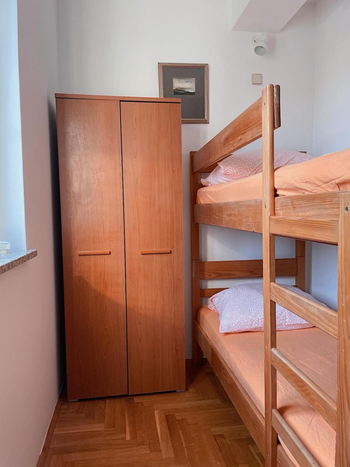 Apartmani Marin Medulin Zewnętrze zdjęcie