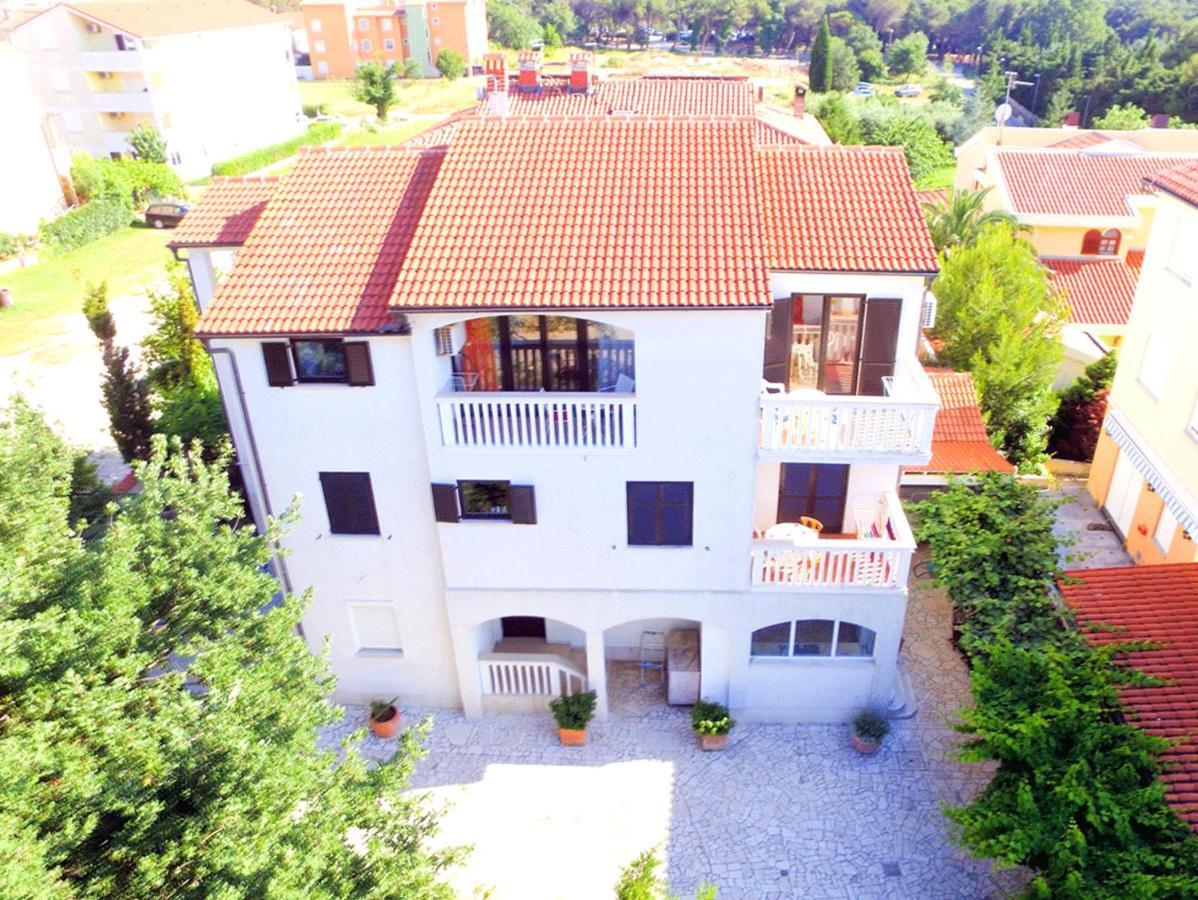 Apartmani Marin Medulin Zewnętrze zdjęcie