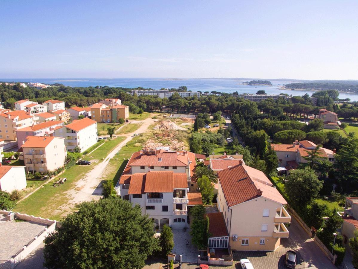 Apartmani Marin Medulin Zewnętrze zdjęcie